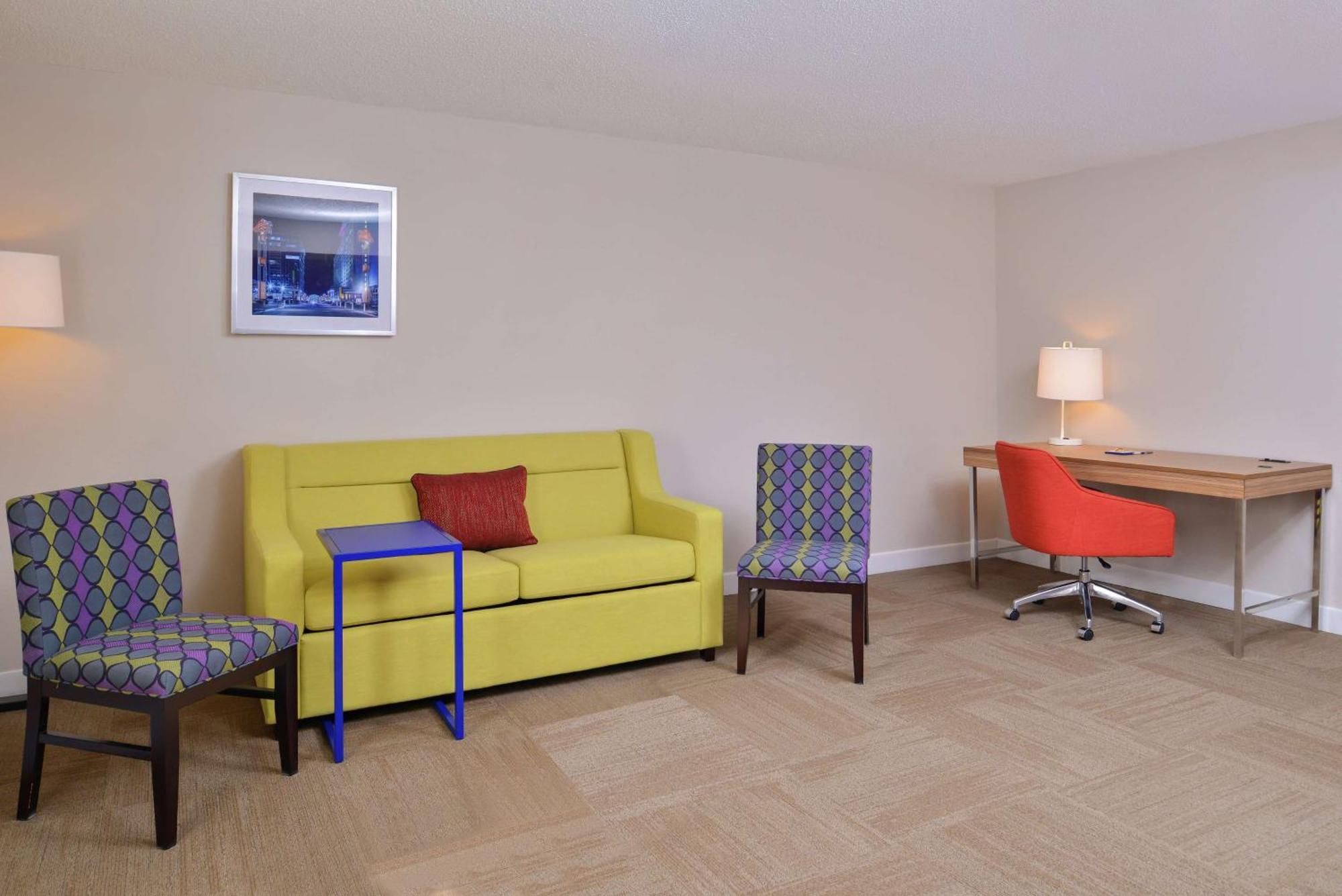 Hampton Inn Greensboro East / Mcleansville מראה חיצוני תמונה
