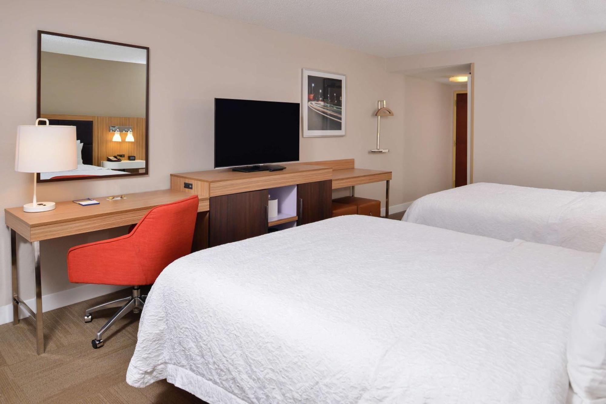 Hampton Inn Greensboro East / Mcleansville מראה חיצוני תמונה